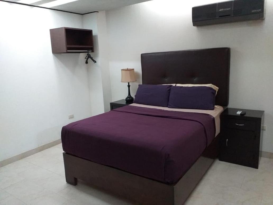 Premier Hotel Suites ซิวดัด โอเบรกอน ภายนอก รูปภาพ